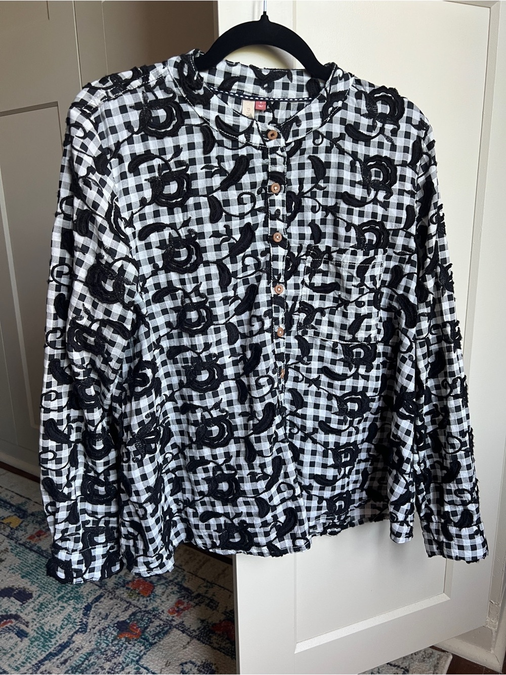 Anthropologie Pilcro The Whitney Trapeze Embroidered Gingham Button-Down Shirt